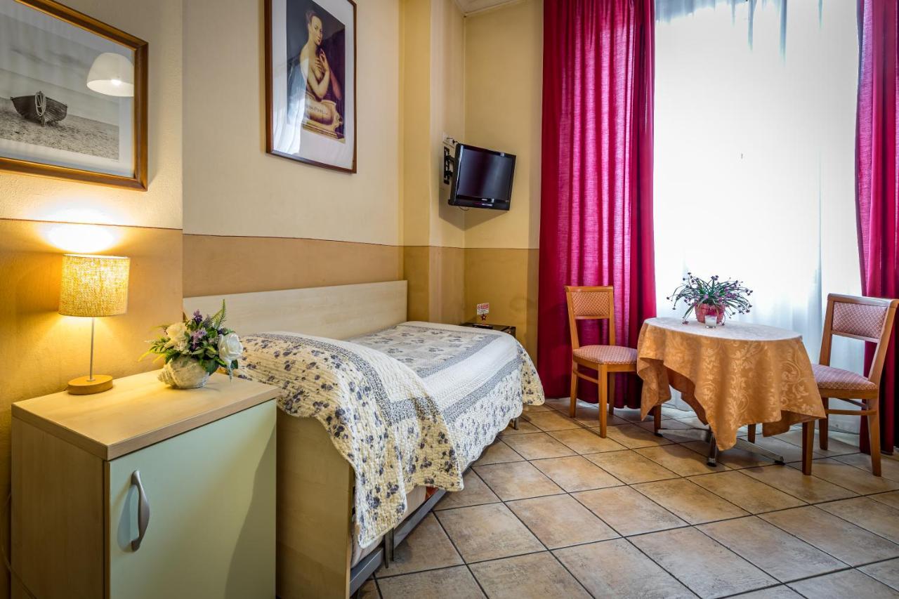 Cimarosa Harmony Pensión 3*